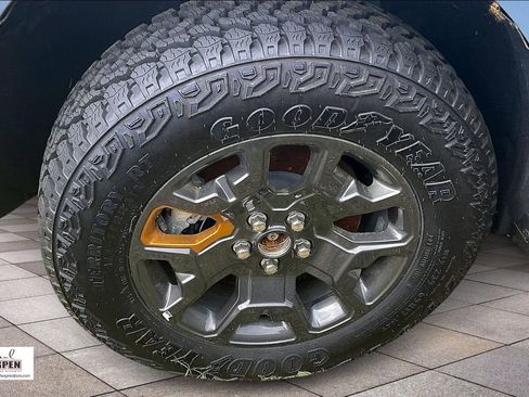 New 2025 Ford Maverick Tremor AWD/4WD image 5