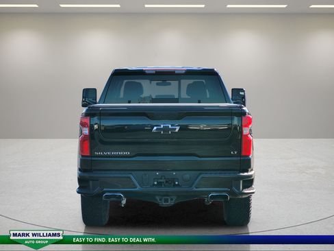 Used 2021 Chevrolet Silverado 1500 LT Trail Boss w/ Convenience Package II AWD/4WD image 5