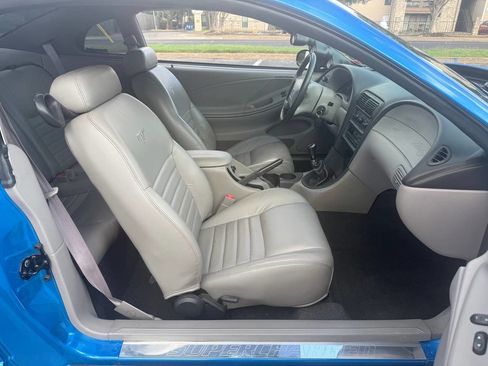 Used 2000 Ford Mustang GT RWD image 13