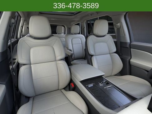 New 2025 Lincoln Aviator Reserve w/ Equipment Group 201A image 10