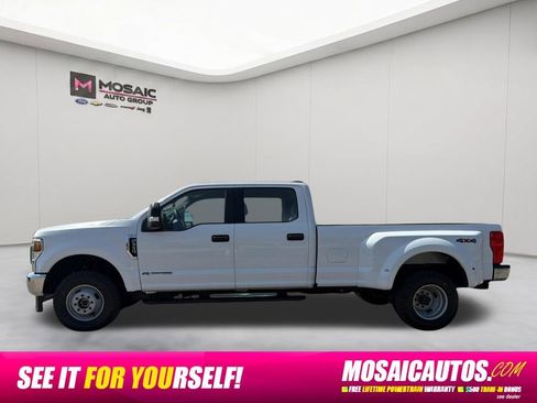 Used 2022 Ford F350 XL w/ Power Equipment Group AWD/4WD image 6