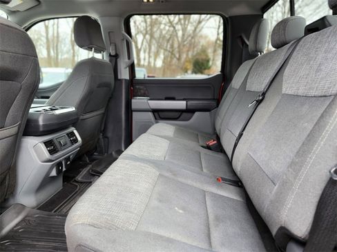 Certified 2022 Ford F150 XLT w/ Equipment Group 302A High image 16