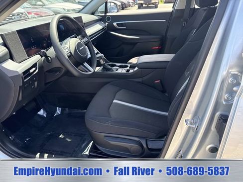 Used 2025 Hyundai Sonata SE FWD image 17