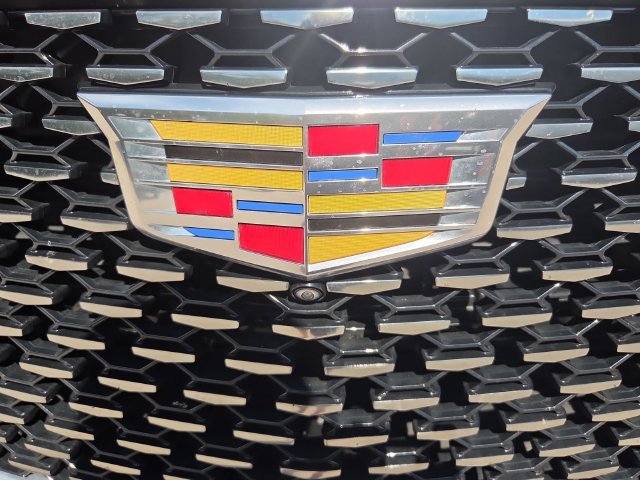 Used 2023 Cadillac Escalade Premium Luxury AWD/4WD image 7