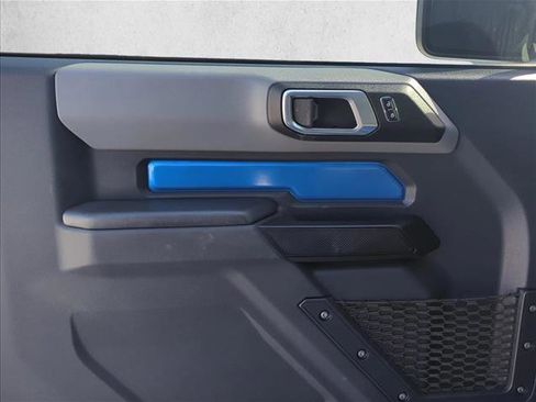 Used 2024 Ford Bronco Big Bend image 10