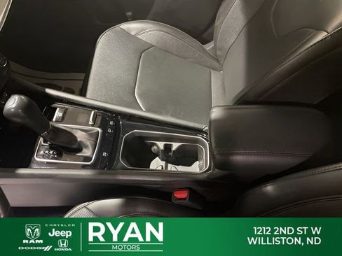 Used 2023 Jeep Compass Trailhawk w/ Trailhawk Elite Group AWD/4WD image 25