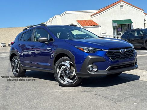 New 2026 Subaru Crosstrek 2.5i Limited w/ Crosstrek Mirror Package AWD/4WD image 2