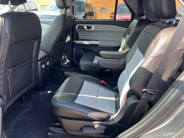 Certified 2023 Ford Explorer XLT w/ Equipment Group 202A AWD/4WD image 22