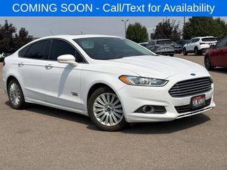 Used 2015 Ford Fusion Energi SE FWD video 1
