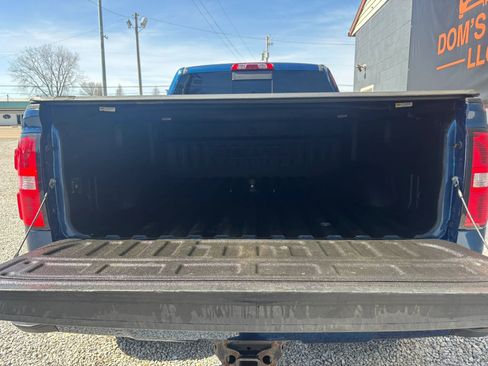 Used 2016 GMC Sierra 2500 Denali w/ Duramax Plus Package AWD/4WD image 4