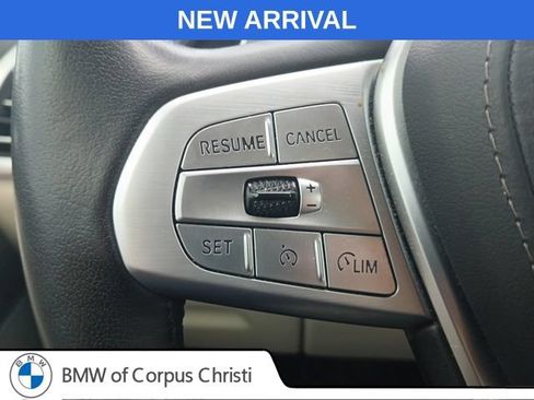 Used 2020 BMW X7 xDrive40i w/ Premium Package AWD/4WD image 25