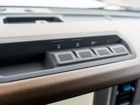 Used 2023 Ford Bronco Outer Banks image 20