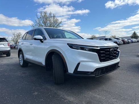 Used 2025 Honda CR-V EX image 13