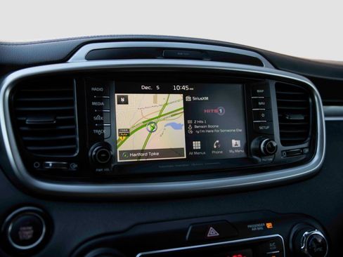 Used 2019 Kia Sorento SX image 8