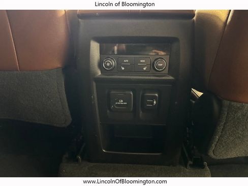 Used 2019 Chevrolet Traverse High Country AWD/4WD image 12