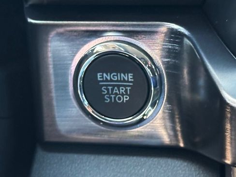 New 2025 Ford F350 Lariat w/ Black Appearance Package AWD/4WD image 26