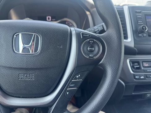 Used 2017 Honda Pilot LX image 15
