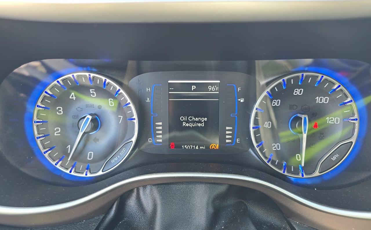 Used 2019 Chrysler Pacifica Touring-L FWD image 14