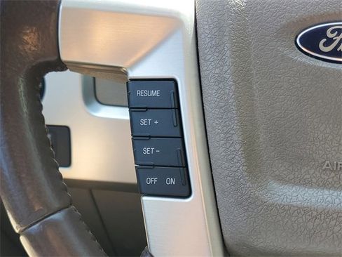 Used 2010 Ford F150 Platinum image 17