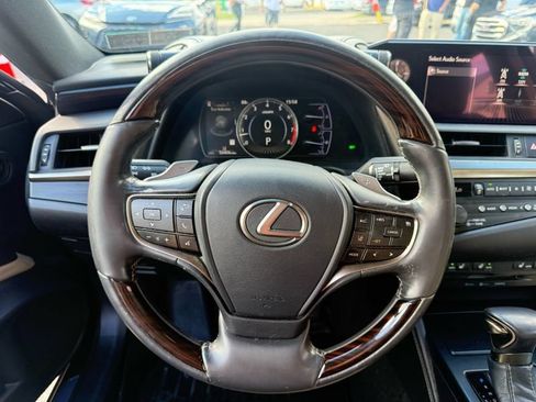 Used 2019 Lexus ES 350 w/ Premium Package FWD image 21