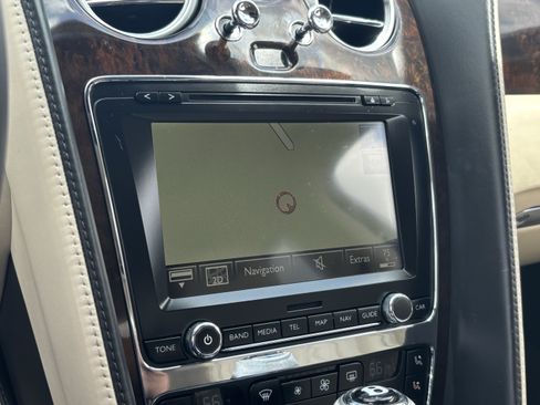 Used 2014 Bentley Flying Spur W12 AWD/4WD image 23