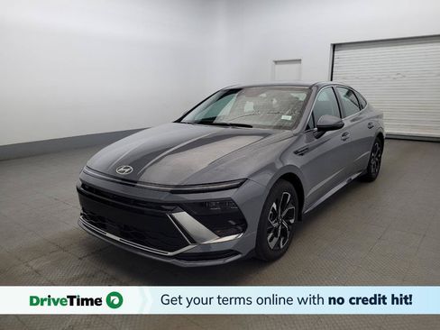 Used 2025 Hyundai Sonata SEL FWD image 1
