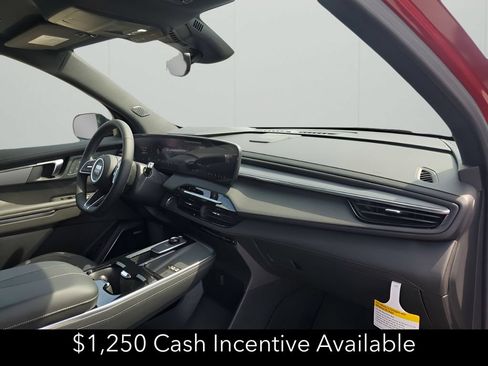 New 2026 Buick Enclave Sport Touring w/ Power Package FWD image 16