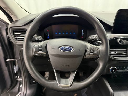 Used 2025 Ford Escape Active AWD/4WD image 12