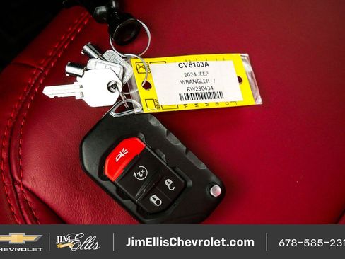 Used 2024 Jeep Wrangler Unlimited Rubicon 392 AWD/4WD image 37