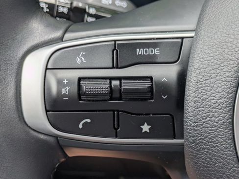 Used 2025 Kia Sportage X-Pro AWD/4WD image 26