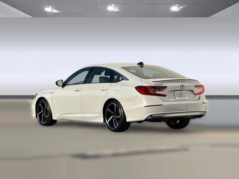 Certified 2022 Honda Accord Sport image 3