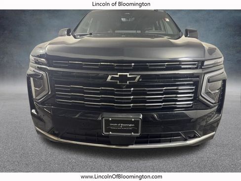 Used 2026 Chevrolet Suburban High Country w/ Sun And Tow Package AWD/4WD image 11