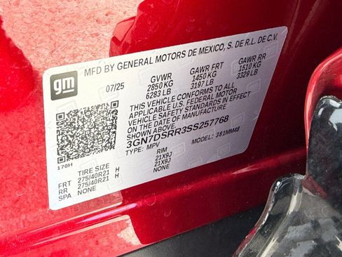Used 2025 Chevrolet Equinox EV RS w/ Active Safety Package 3 AWD/4WD image 21
