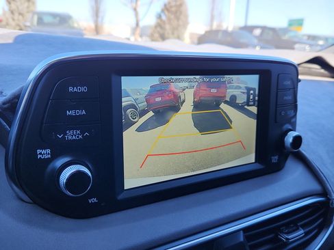 Used 2019 Hyundai Santa Fe SE image 21