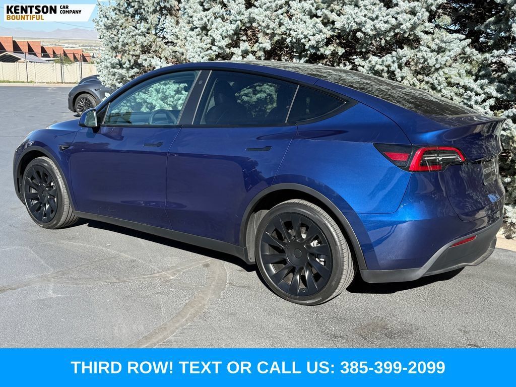 Used 2023 Tesla Model Y Long Range AWD/4WD image 5