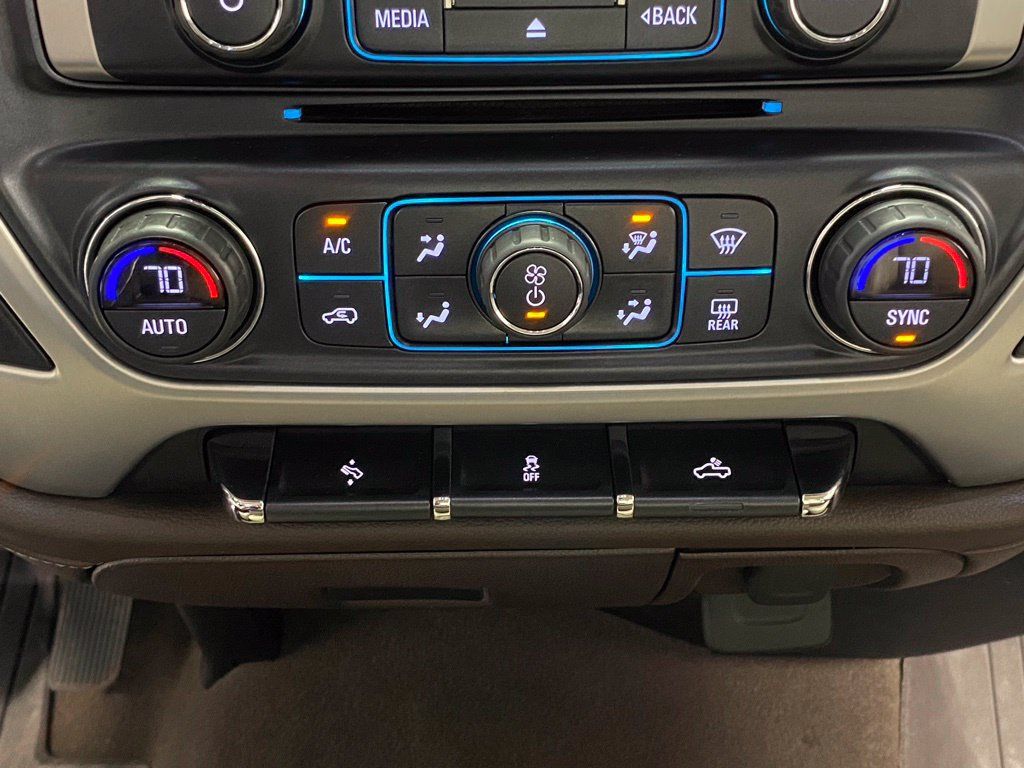 Used 2019 GMC Sierra 2500 SLT w/ LPO, Protection Package AWD/4WD image 24