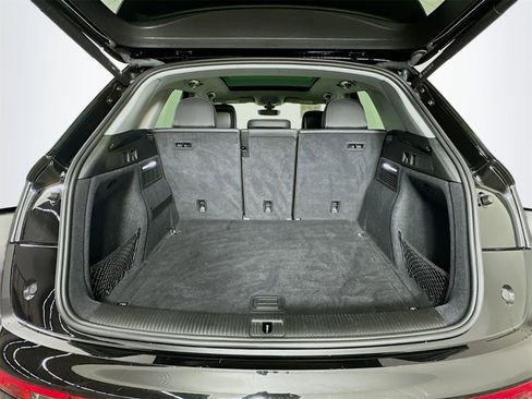 Used 2022 Audi Q5 2.0T Premium image 26