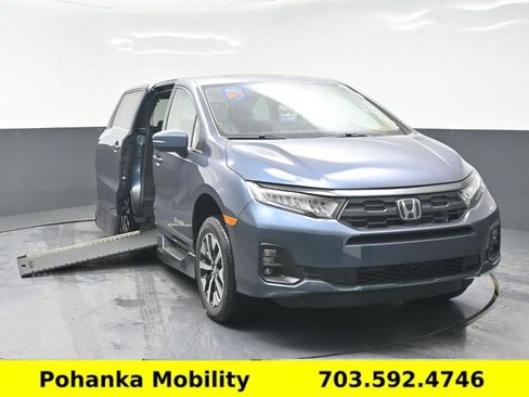 Used 2026 Honda Odyssey EX-L image 5