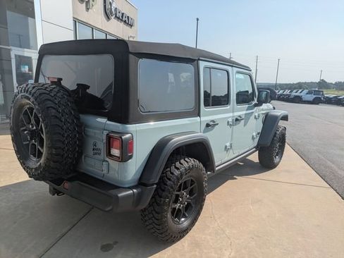 Certified 2024 Jeep Wrangler Willys image 6