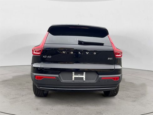 New 2026 Volvo XC40 B5 Plus w/ Protection Package Premier image 4