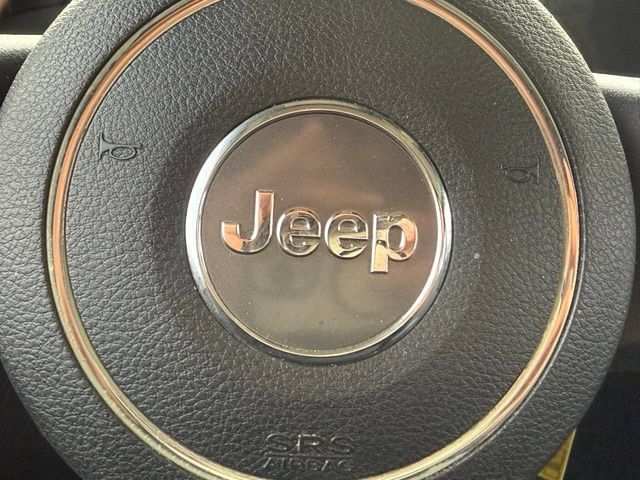 Used 2013 Jeep Wrangler Sport w/ Connectivity Group AWD/4WD image 24