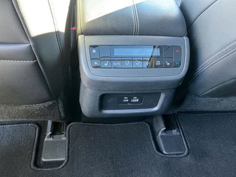 Certified 2024 Nissan Pathfinder SL w/ SL Premium Package image 25