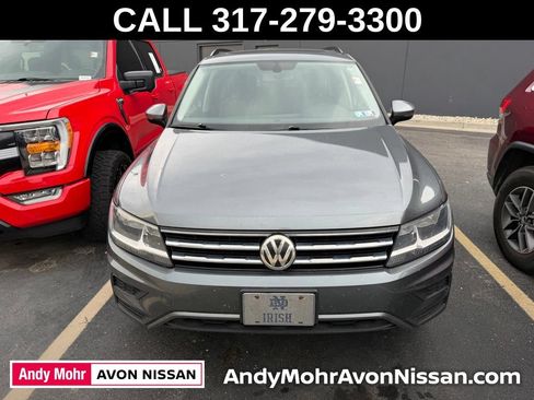 Used 2018 Volkswagen Tiguan SE w/ Panoramic Sunroof Package AWD/4WD image 2