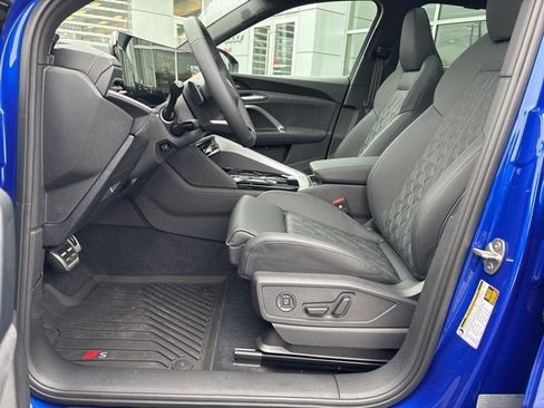 New 2025 Audi SQ5 Premium Plus w/ Premium Plus Package image 9