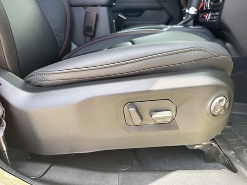 New 2026 Jeep Wrangler Unlimited Rubicon image 12