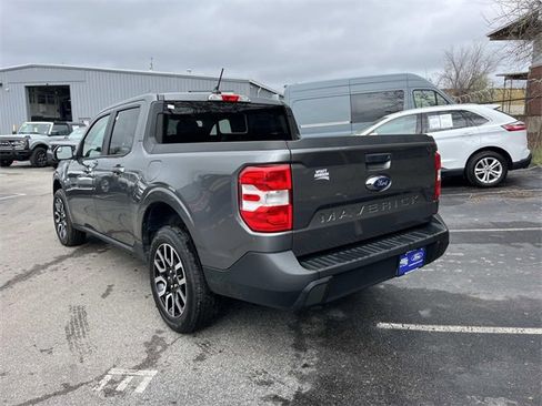 Used 2022 Ford Maverick Lariat image 5