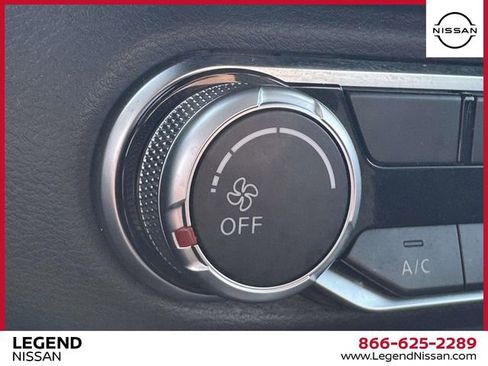 Certified 2022 Nissan Sentra SV w/ Trunk Package FWD image 30