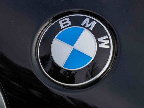 Used 2023 BMW X4 xDrive30i w/ M Sport Package image 28