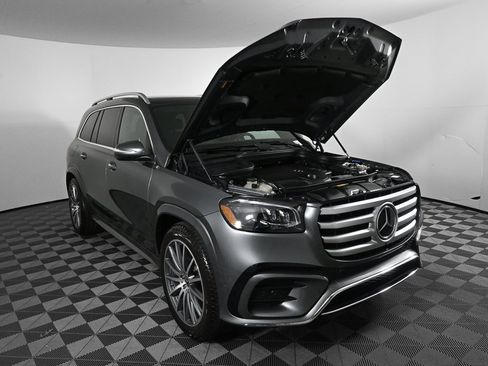 Certified 2025 Mercedes-Benz GLS 450 4MATIC image 34