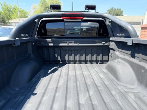 Used 2018 Chevrolet Colorado ZR2 w/ ZR2 Midnight Special Edition AWD/4WD image 19